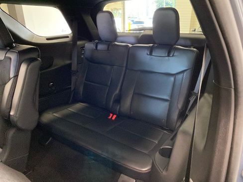 Used 2025 Ford Explorer ST AWD/4WD image 11