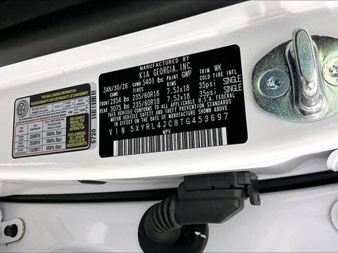 Certified 2026 Kia Sorento S w/ S Panoramic Sunroof Package FWD image 18
