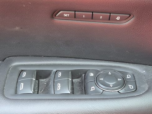 Used 2023 Cadillac XT5 Premium Luxury FWD image 23