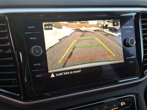 Used 2022 Volkswagen Atlas SE image 19