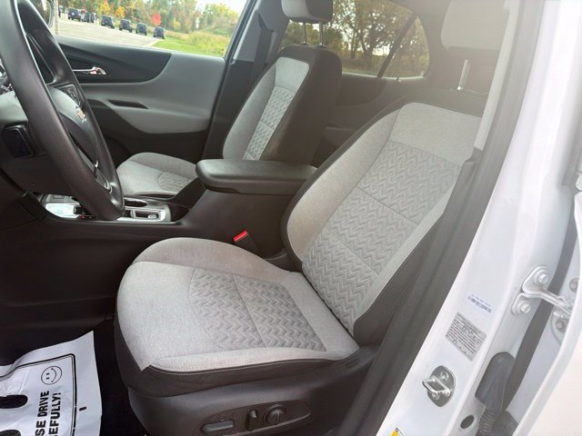 Used 2024 Chevrolet Equinox LT FWD image 10
