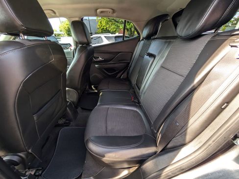 Used 2016 Buick Encore FWD image 17