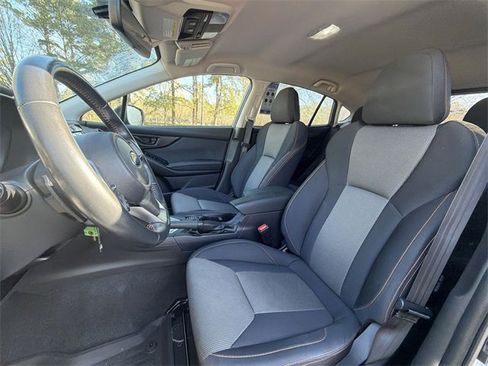Used 2020 Subaru Crosstrek 2.0i Premium image 11
