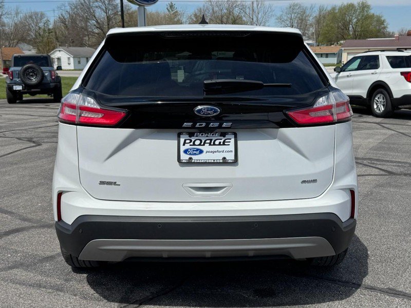 Used 2023 Ford Edge SEL AWD/4WD image 4