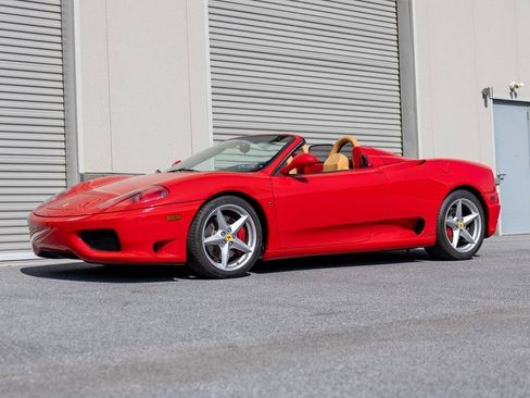 Used 2001 Ferrari 360 Spider RWD image 32