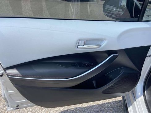 Used 2024 Toyota Corolla SE FWD image 14