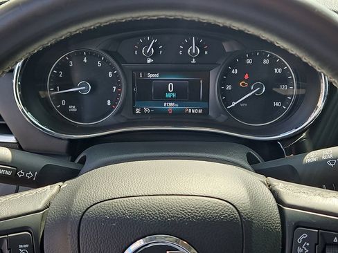 Used 2021 Buick Encore Preferred FWD image 25
