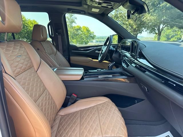 Used 2022 Cadillac Escalade Sport AWD/4WD image 10