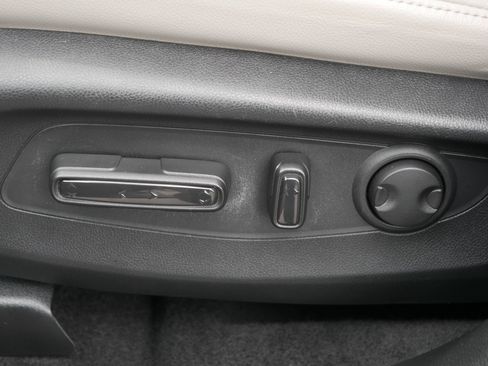 Used 2025 Honda CR-V EX-L image 20