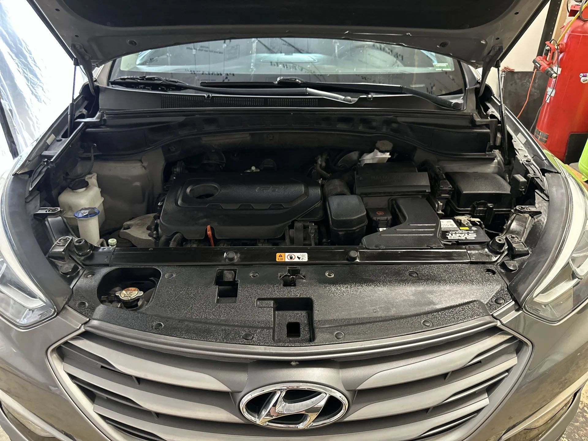 Used 2018 Hyundai Santa Fe Sport w/ 2.4L Value Package 02 FWD image 29