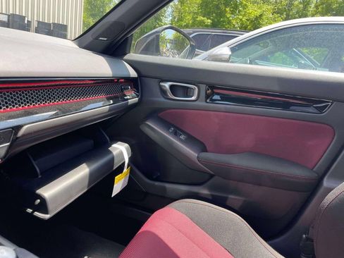 Used 2020 Honda Accord Touring image 30