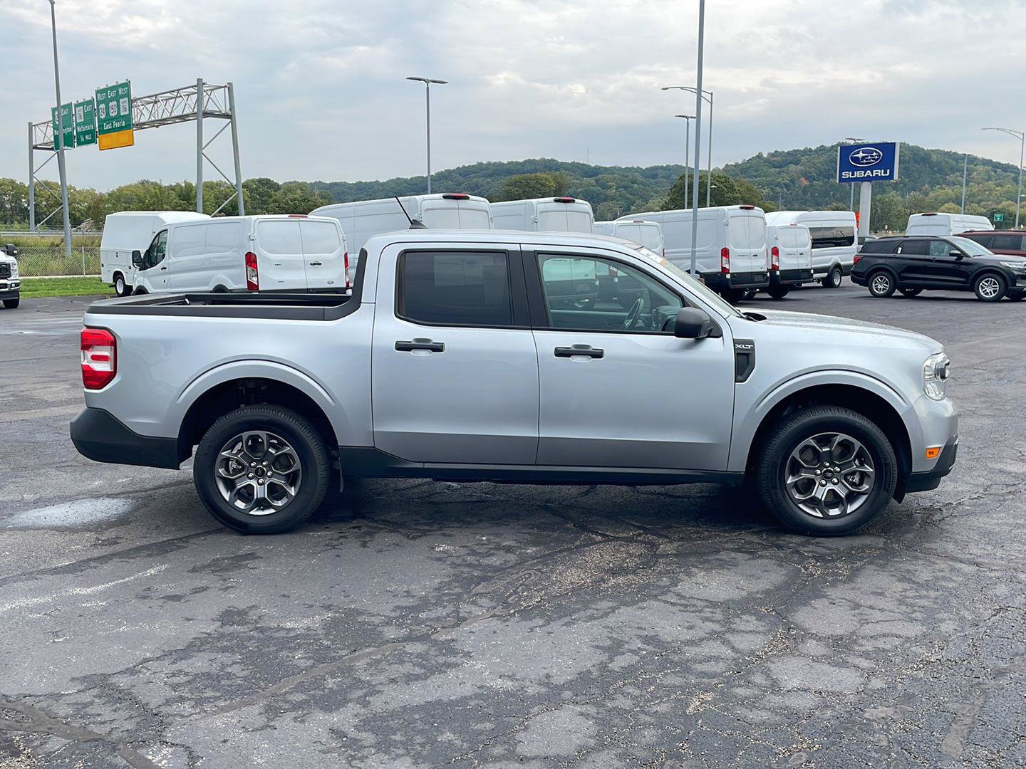 Used 2022 Ford Maverick XLT FWD image 6