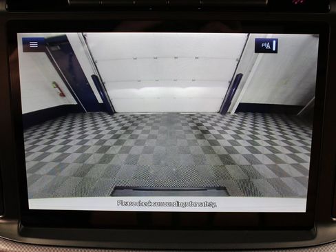 Used 2022 Ford F150 Platinum image 23