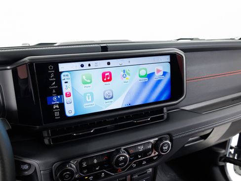 Used 2024 Jeep Wrangler Unlimited Rubicon 392 image 28