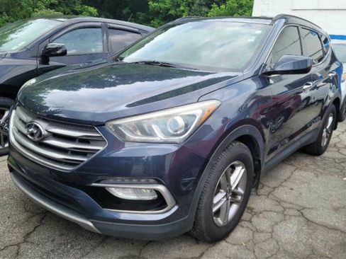 Used 2017 Hyundai Santa Fe Sport FWD image 1