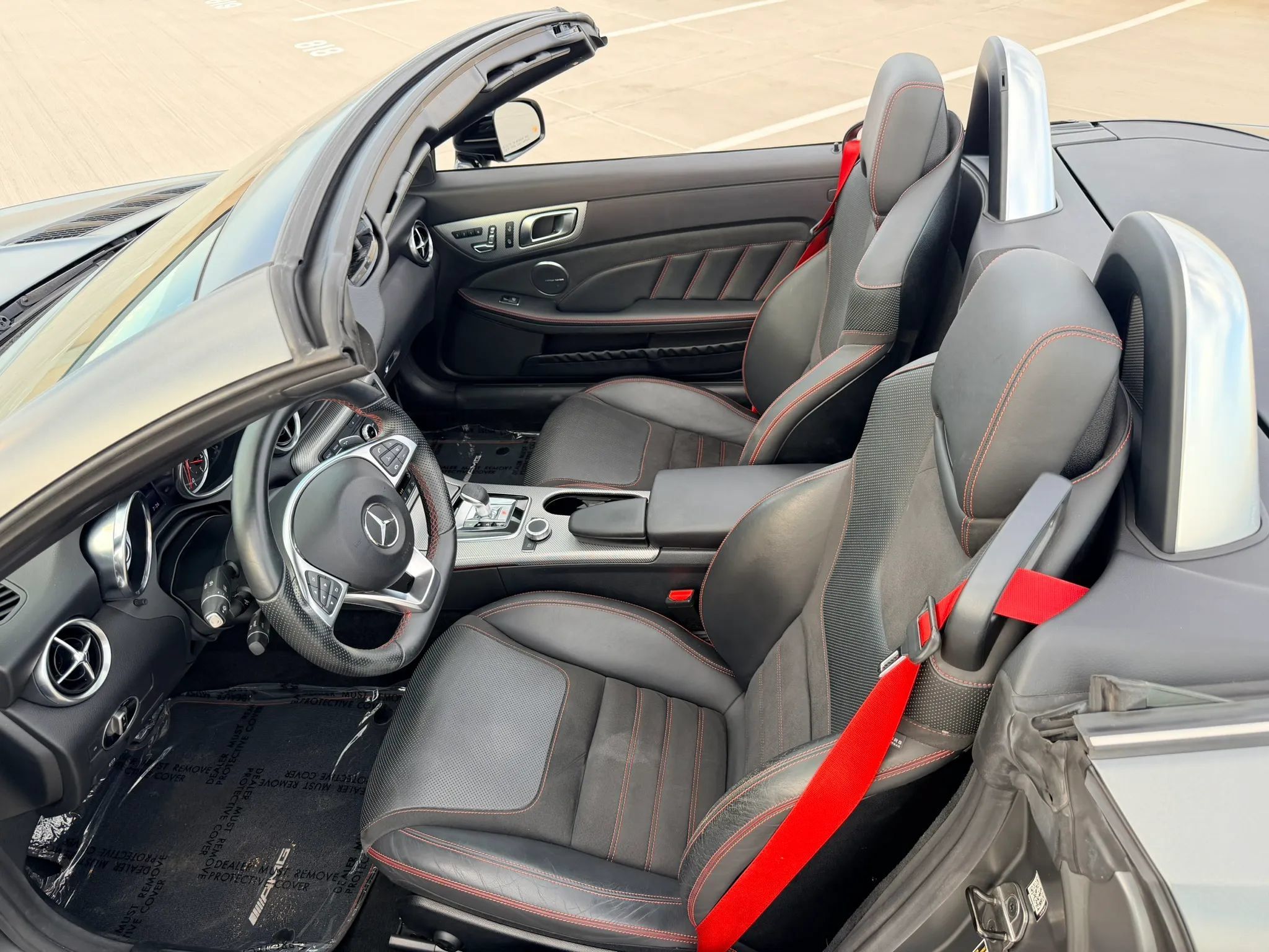 Used 2018 Mercedes-Benz SLC 43 AMG image 19
