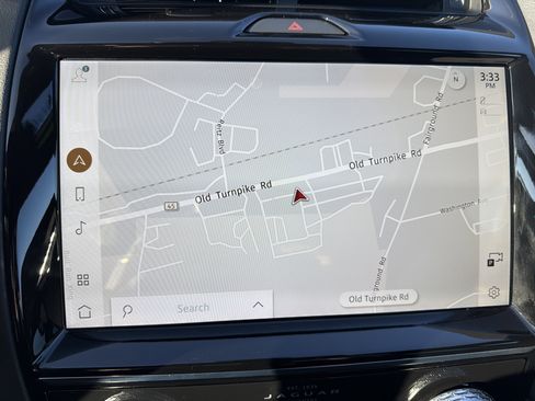 Used 2024 Jaguar E-PACE R-Dynamic SE image 27