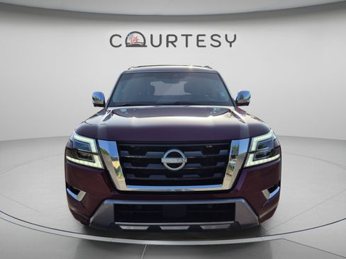 Certified 2024 Nissan Armada Platinum w/ Captain's Chairs Package RWD image 10