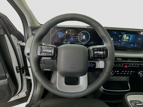 New 2026 Hyundai Ioniq 9 SE image 10