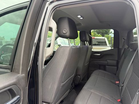 Used 2019 Chevrolet Silverado 1500 LT w/ Texas Edition RWD image 12