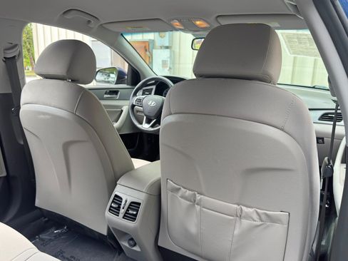 Used 2019 Hyundai Sonata SEL w/ Tech Package 02 FWD image 32