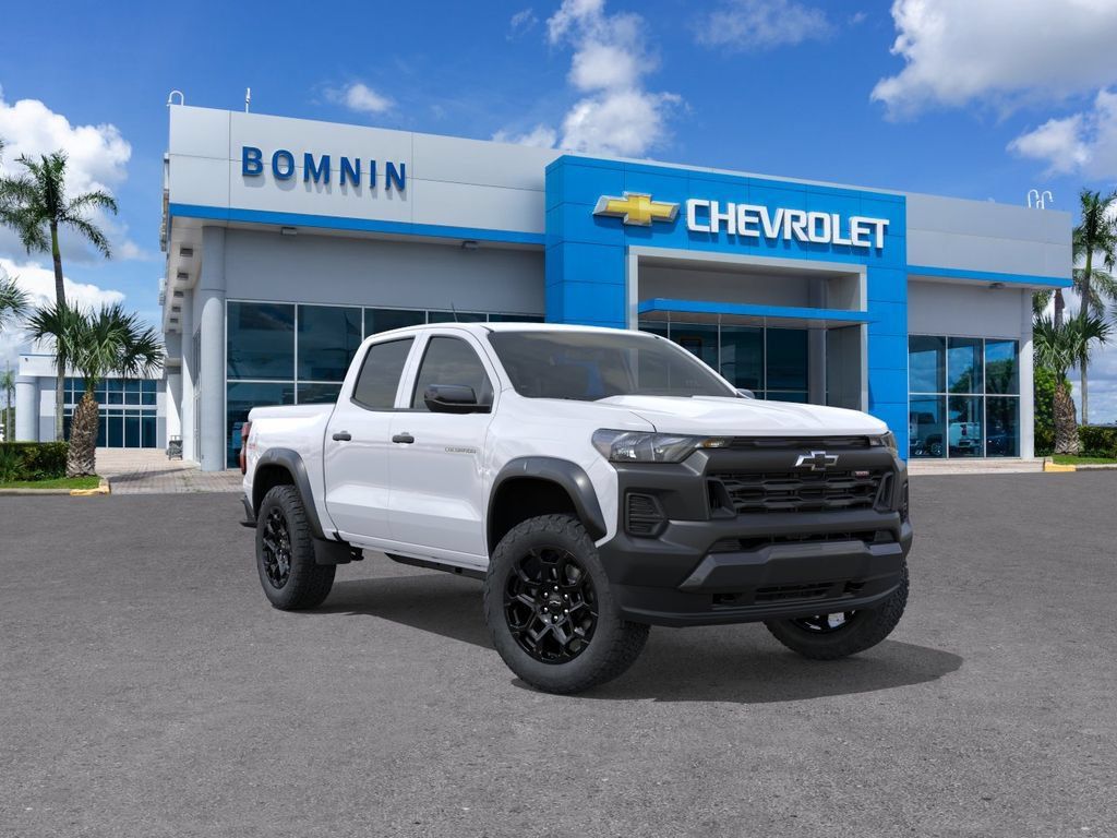 New 2026 Chevrolet Colorado Trail Boss AWD/4WD image 2