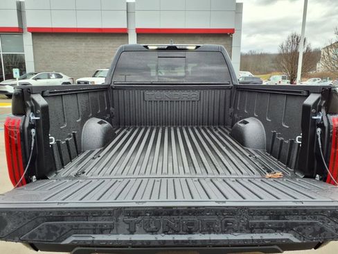 New 2025 Toyota Tundra SR image 5