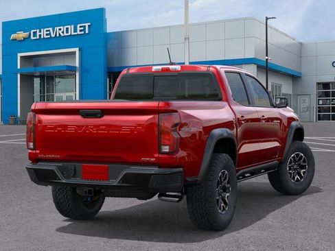 New 2026 Chevrolet Colorado ZR2 w/ Technology Package AWD/4WD image 4