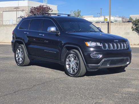 Used 2020 Jeep Grand Cherokee Limited image 3