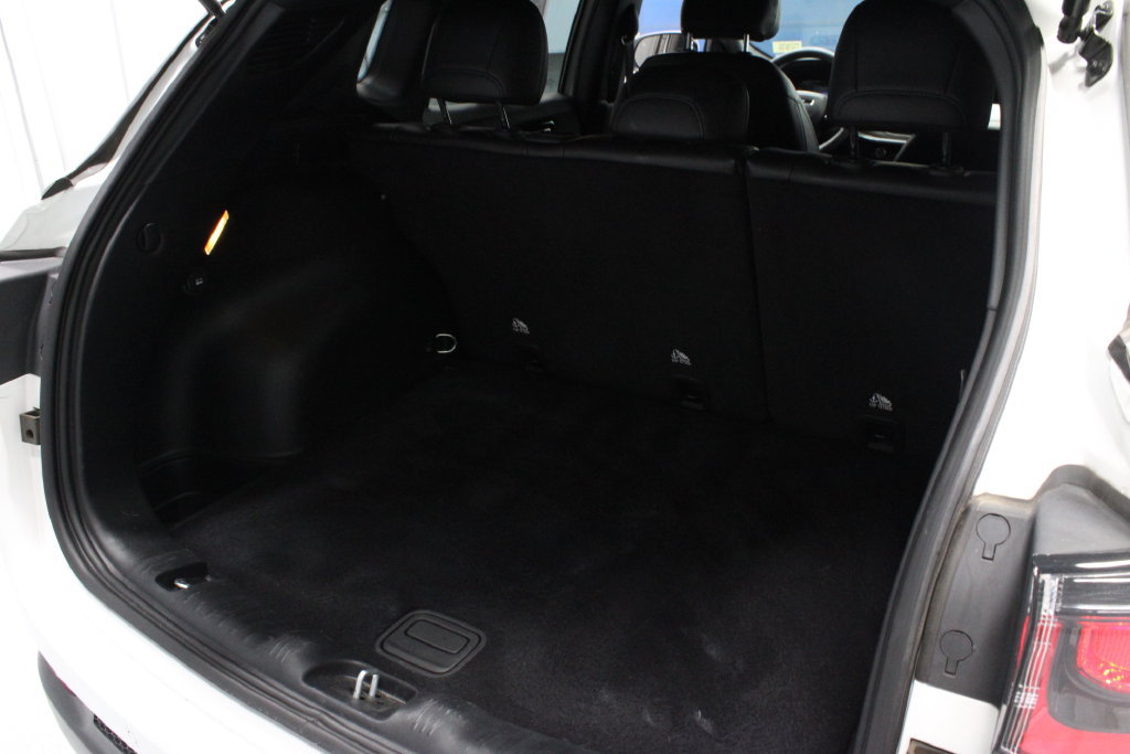 Used 2023 Jeep Compass Limited AWD/4WD image 14