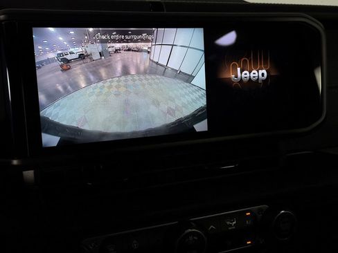 Certified 2024 Jeep Wrangler Unlimited Rubicon 4xe w/ Safety Group AWD/4WD image 18