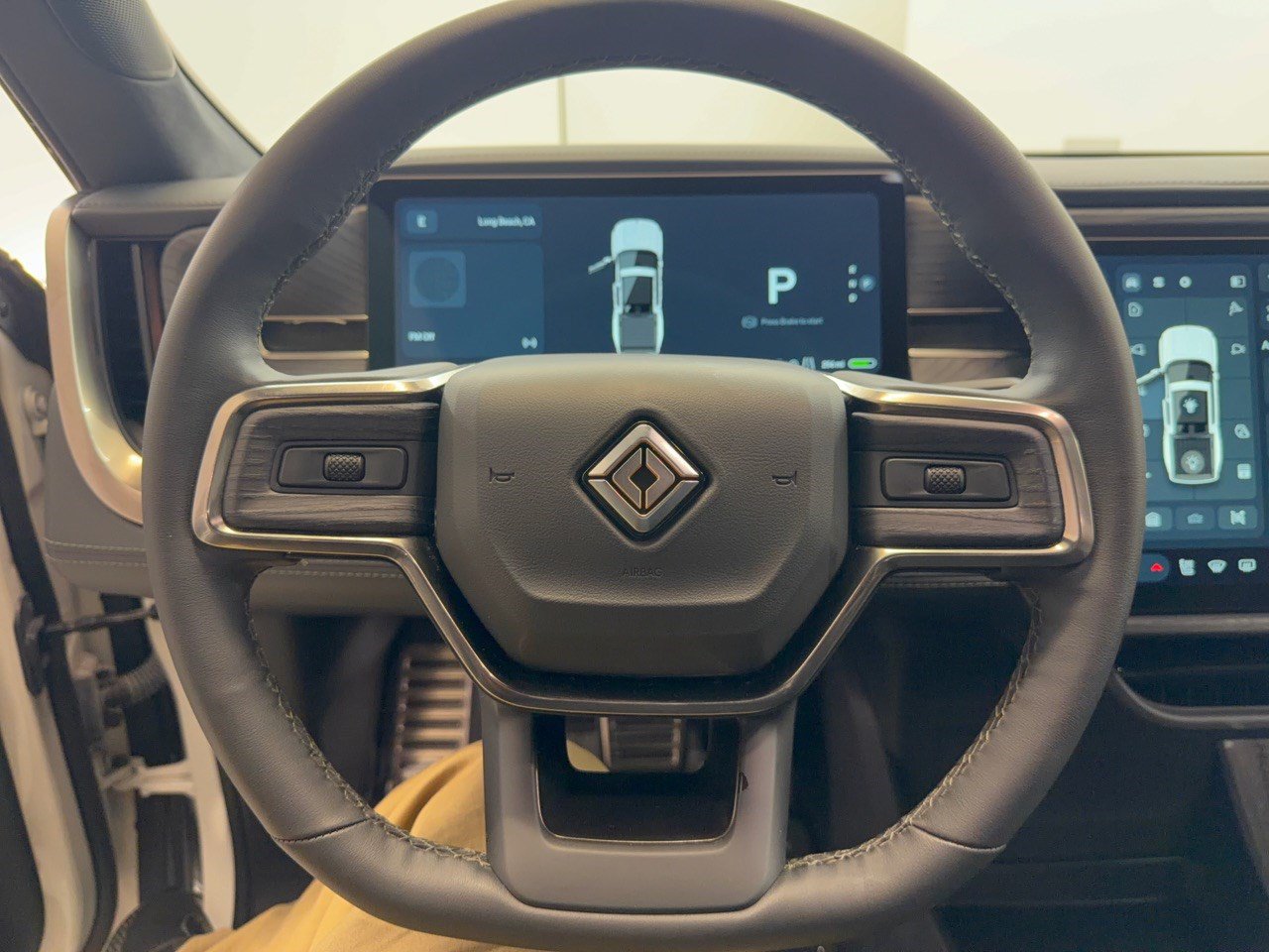Used 2024 Rivian R1T Adventure Dual AWD/4WD image 10