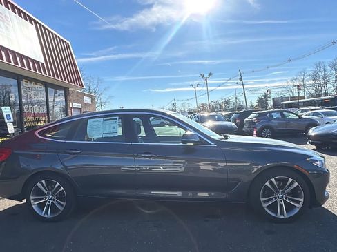 Used 2018 BMW 330i Gran Turismo xDrive image 4