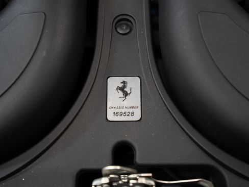 Used 2010 Ferrari California image 85
