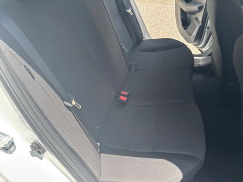 Used 2025 Nissan Sentra S FWD image 34