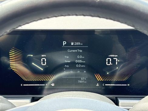 Used 2025 Kia K5 GT FWD image 28
