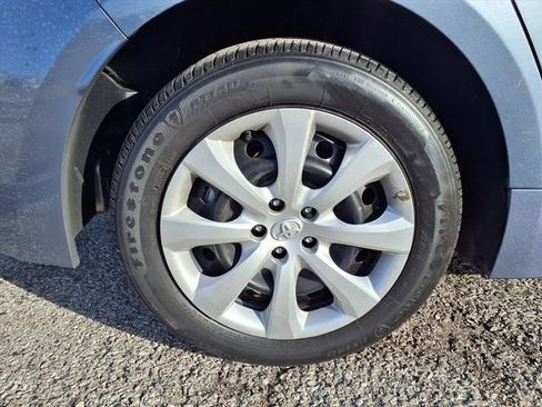 Used 2025 Toyota Corolla LE image 42