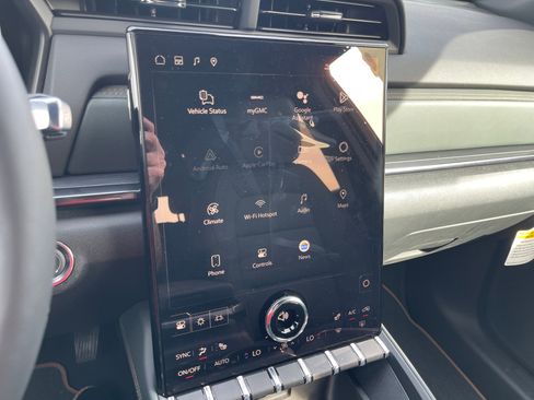 New 2026 GMC Terrain AT4 image 15