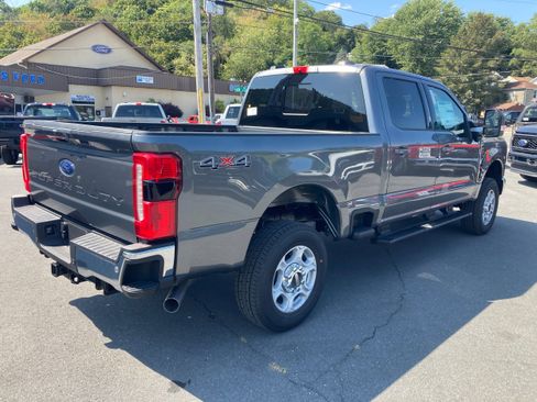 Certified 2026 Ford F250 XLT w/ XLT Premium Package image 4