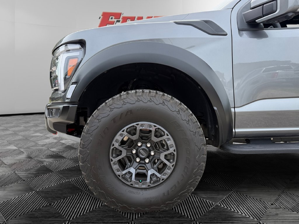 Certified 2025 Ford F150 Raptor w/ Equipment Group 803A Raptor R AWD/4WD image 14