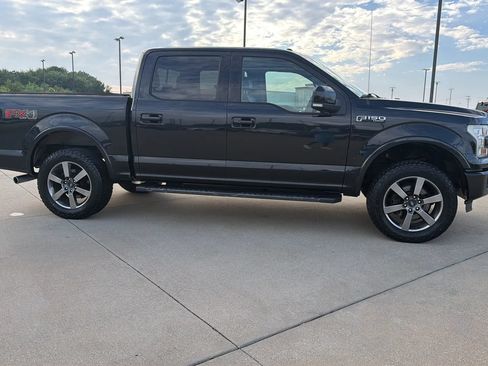 Used 2015 Ford F150 Lariat w/ Equipment Group 502A Luxury AWD/4WD image 26