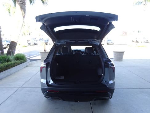 Certified 2025 Chevrolet Equinox RS FWD image 30