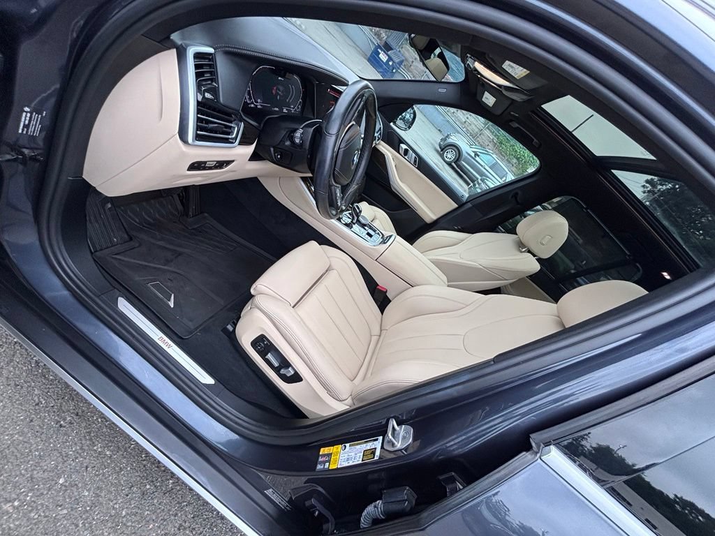 Used 2021 BMW X5 xDrive45e AWD/4WD image 10