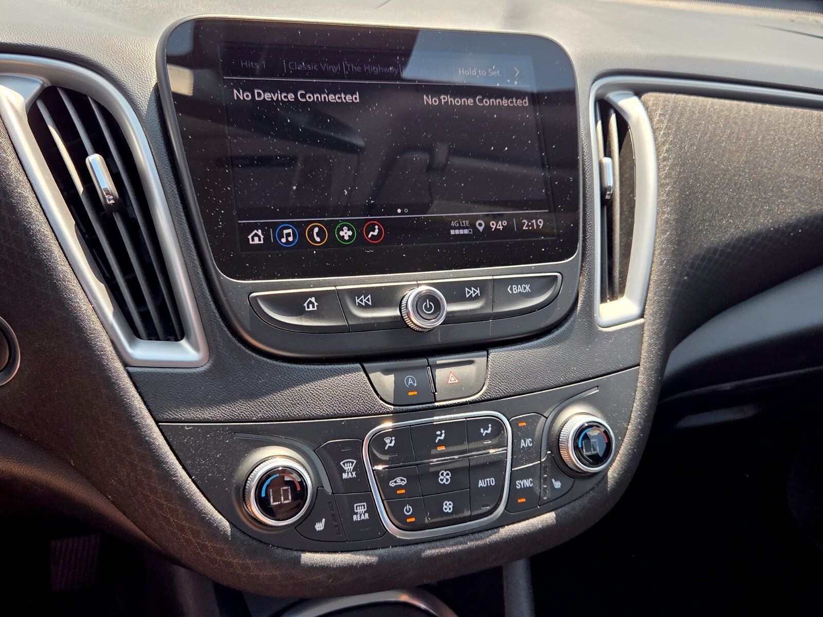 Used 2024 Chevrolet Malibu LT FWD image 20