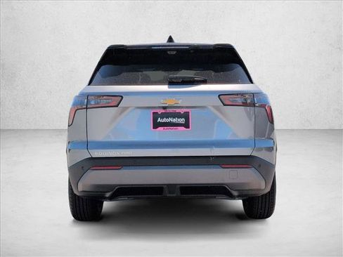 New 2026 Chevrolet Equinox LT AWD/4WD image 8