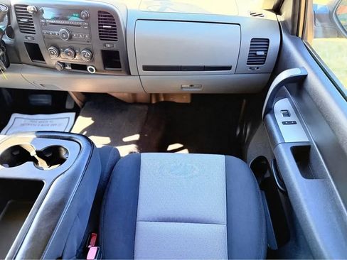Used 2008 Chevrolet Silverado 1500 LS image 6