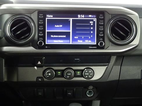 Used 2021 Toyota Tacoma SR5 RWD image 29