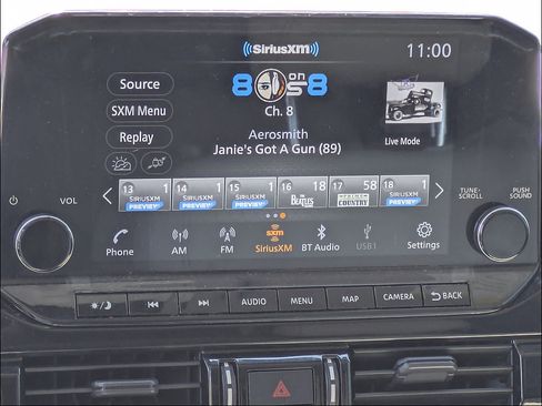 Used 2023 Nissan Pathfinder SL w/ SL Premium Package FWD image 25