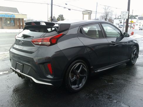 Used 2019 Hyundai Veloster Turbo Ultimate image 5