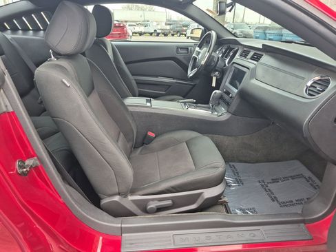 Used 2014 Ford Mustang Coupe w/ Equipment Group 102A image 26